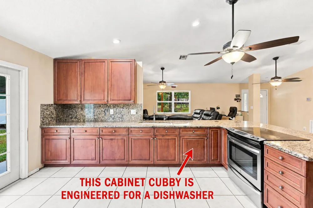 2195 F ROAD Loxahatchee, FL 33470