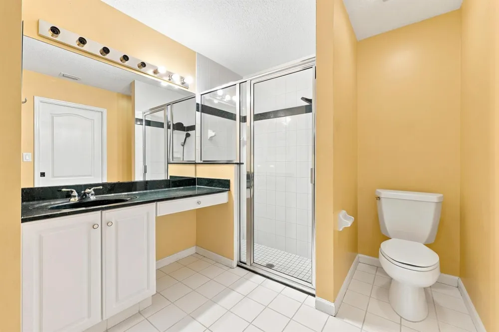 2195 F ROAD Loxahatchee, FL 33470