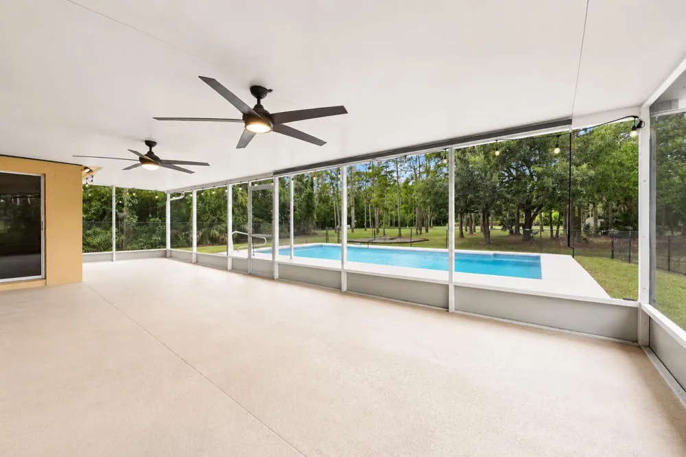 2195 F ROAD Loxahatchee, FL 33470