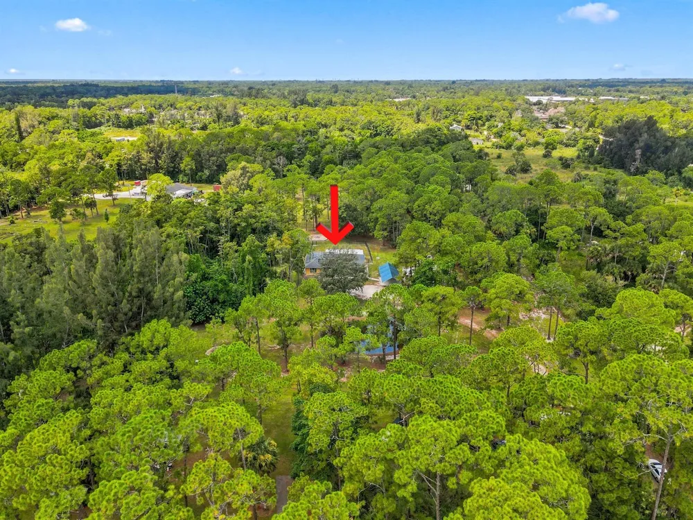 2195 F ROAD Loxahatchee, FL 33470