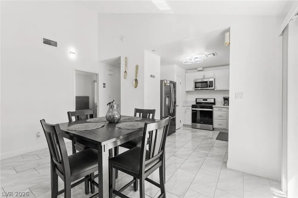2316 El Cerrito Circle Las Vegas, NV 89108