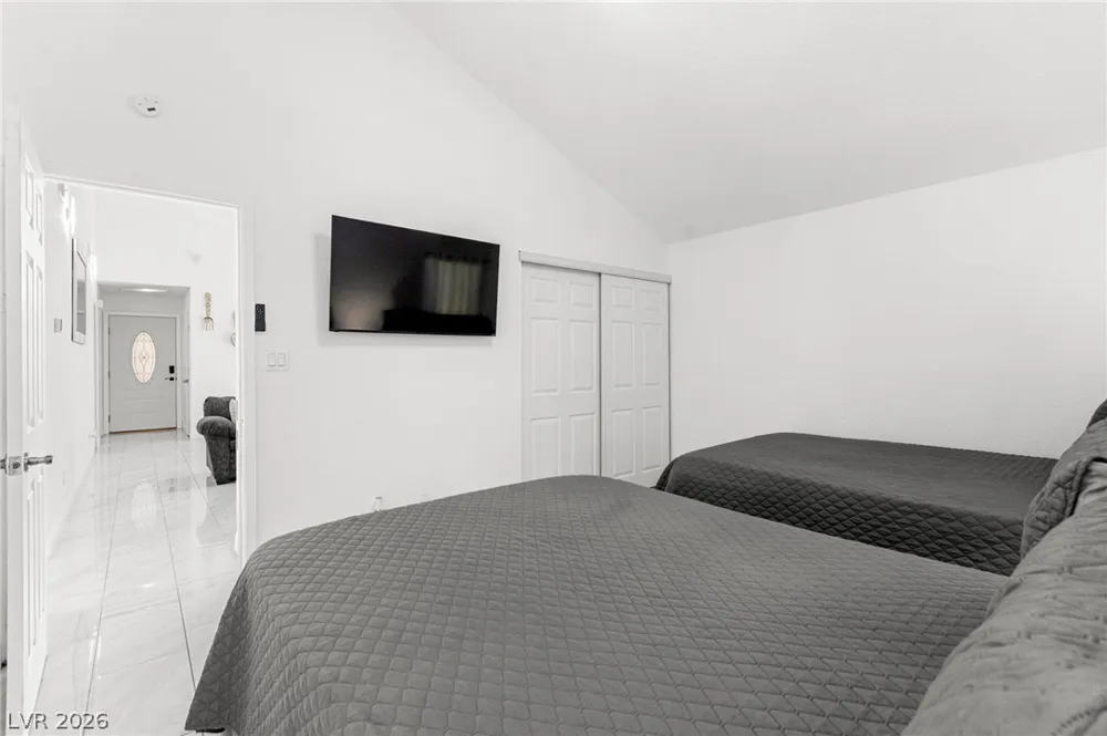 2316 El Cerrito Circle Las Vegas, NV 89108