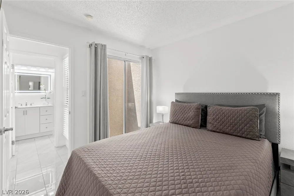 2316 El Cerrito Circle Las Vegas, NV 89108