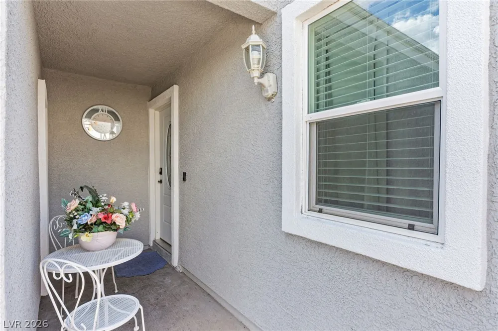 2316 El Cerrito Circle Las Vegas, NV 89108