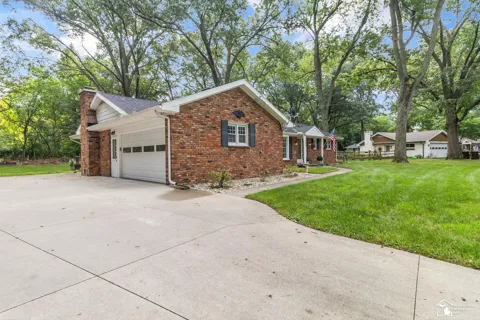 3319 Deepwood Drive