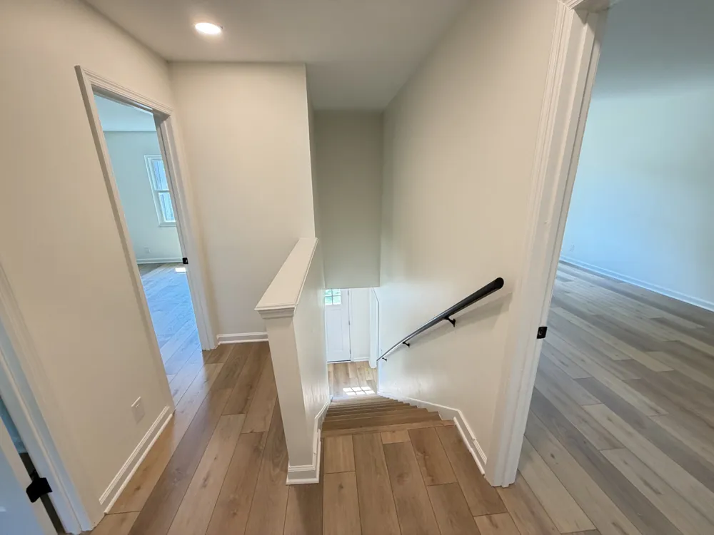 123 White Oak Way Hendersonville, TN 37075