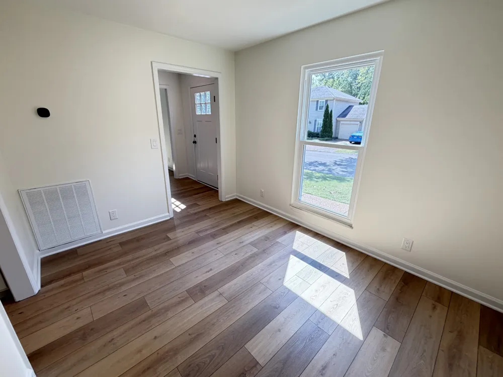 123 White Oak Way Hendersonville, TN 37075