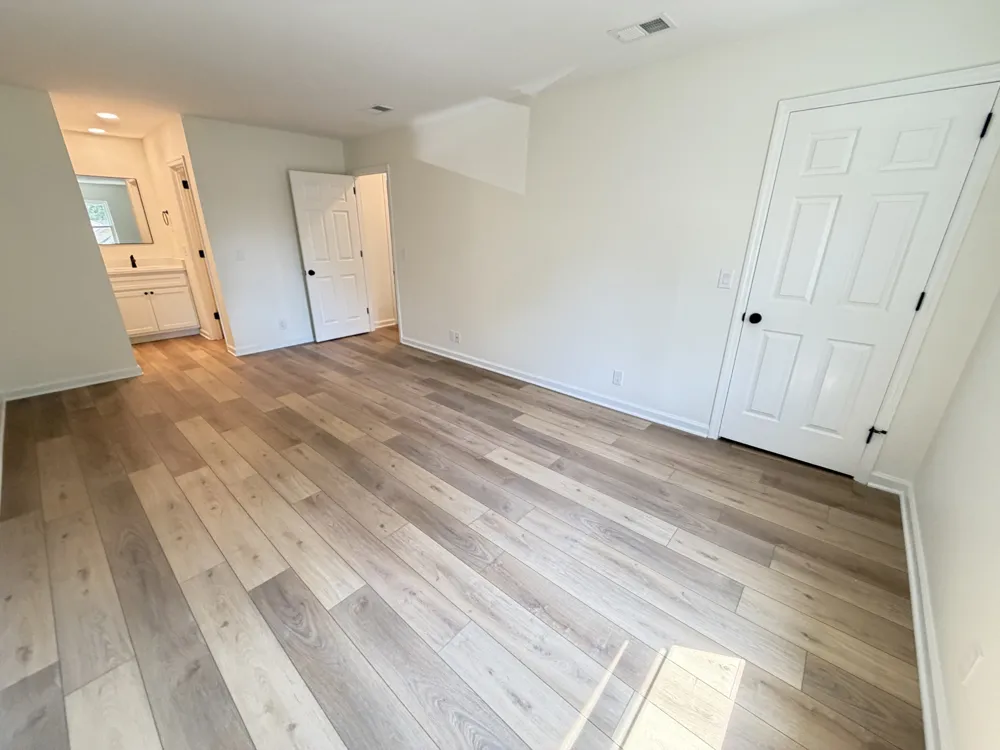 123 White Oak Way Hendersonville, TN 37075