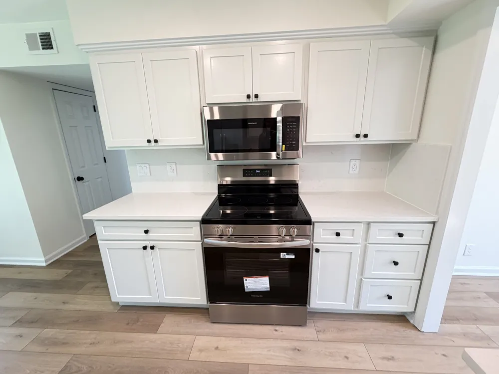 123 White Oak Way Hendersonville, TN 37075