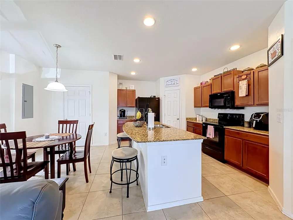 4706 CHATTERTON WAY Riverview, FL 33578