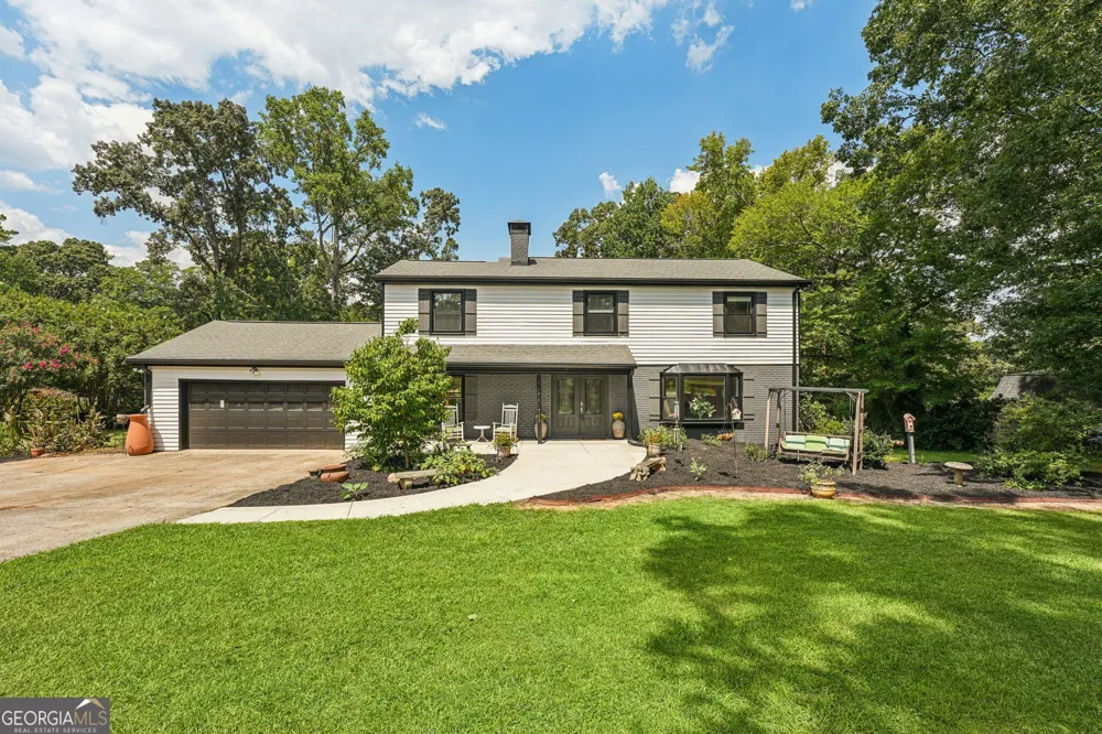 524 Golfview Dr Peachtree City, GA 30269