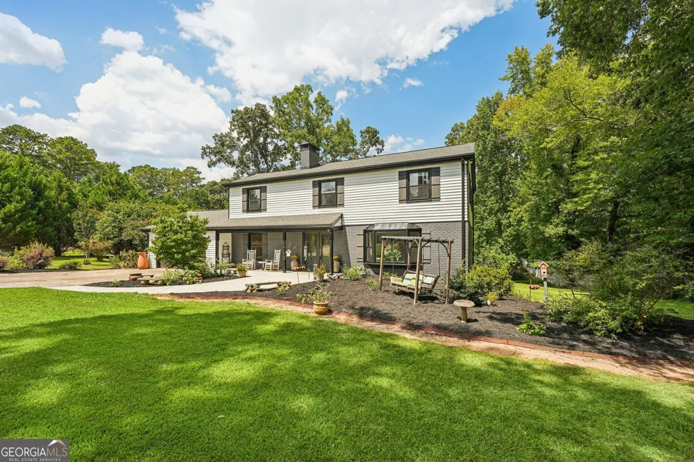 524 Golfview Dr Peachtree City, GA 30269
