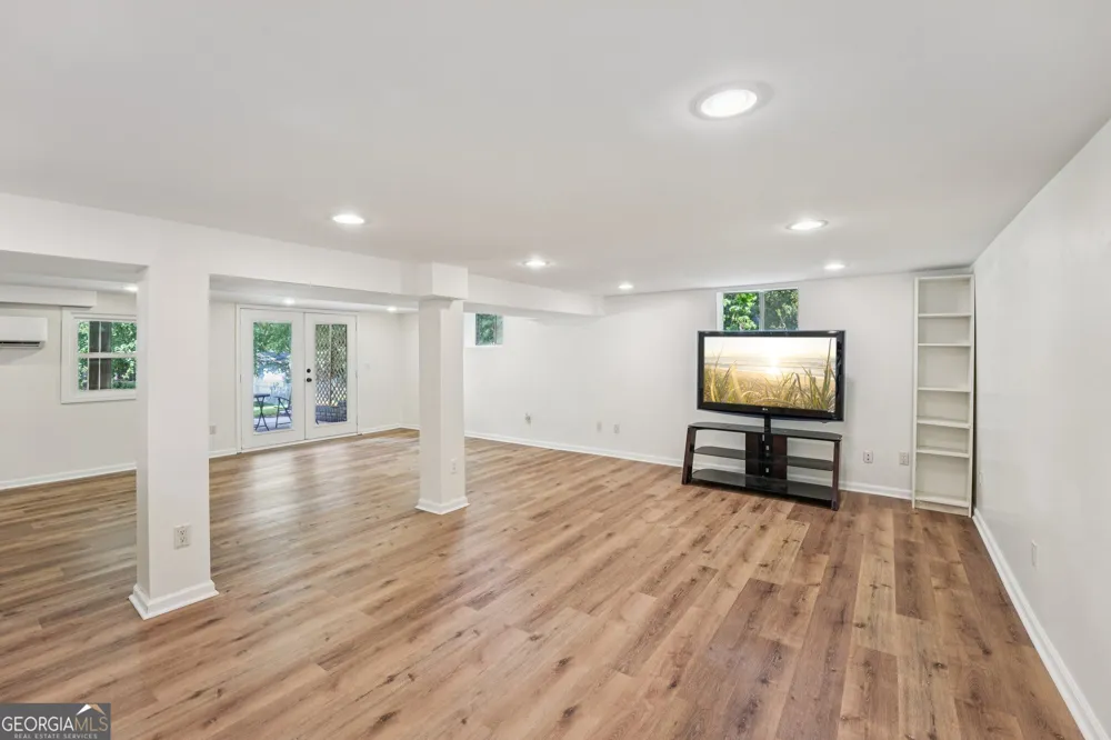 524 Golfview Dr Peachtree City, GA 30269