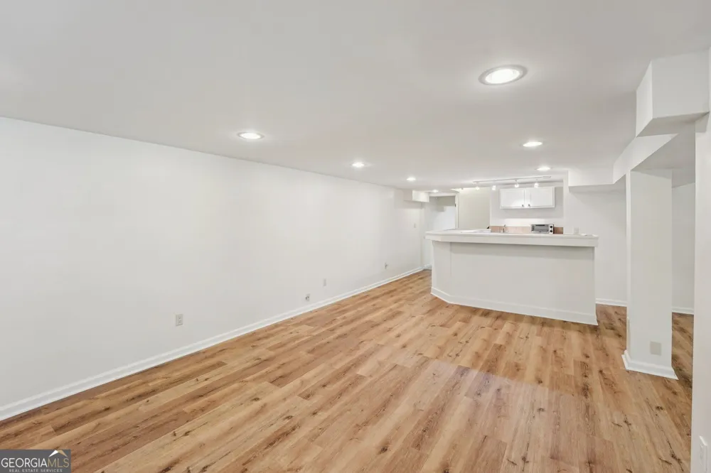 524 Golfview Dr Peachtree City, GA 30269