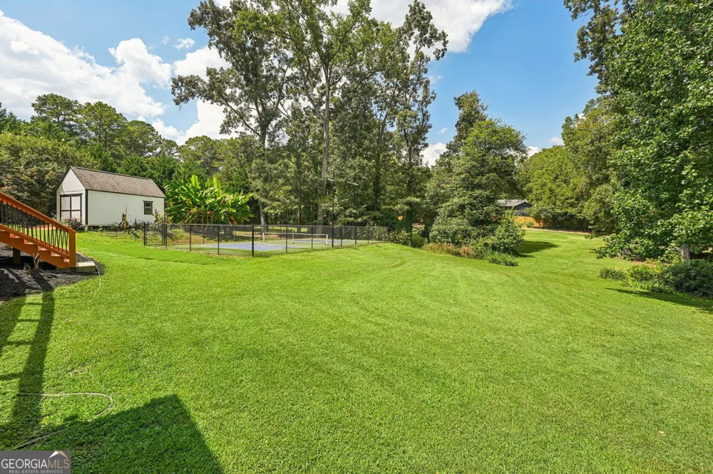 524 Golfview Dr Peachtree City, GA 30269