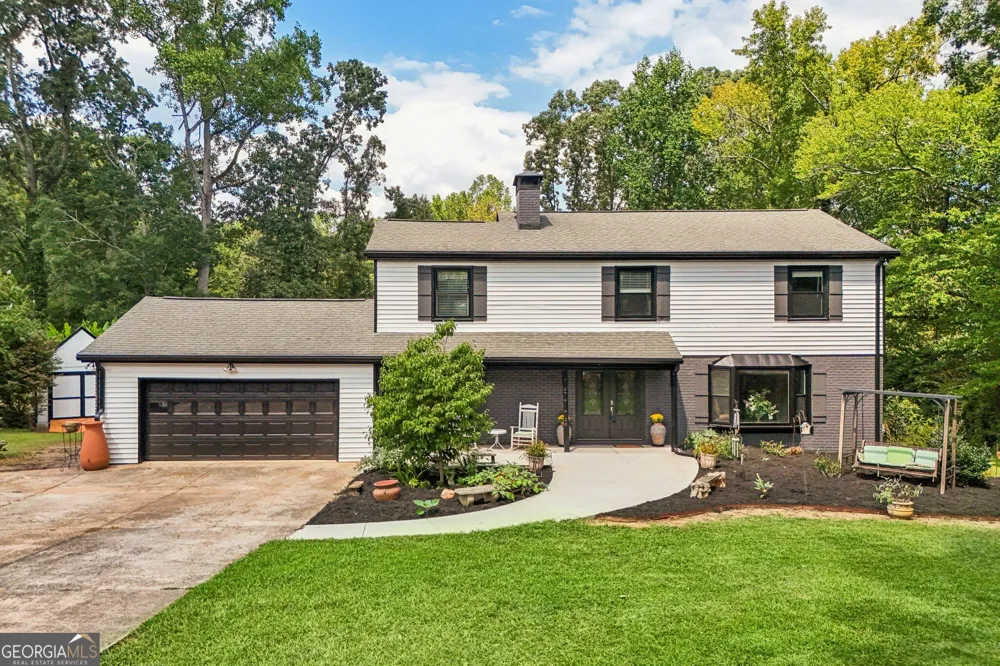 524 Golfview Dr Peachtree City, GA 30269