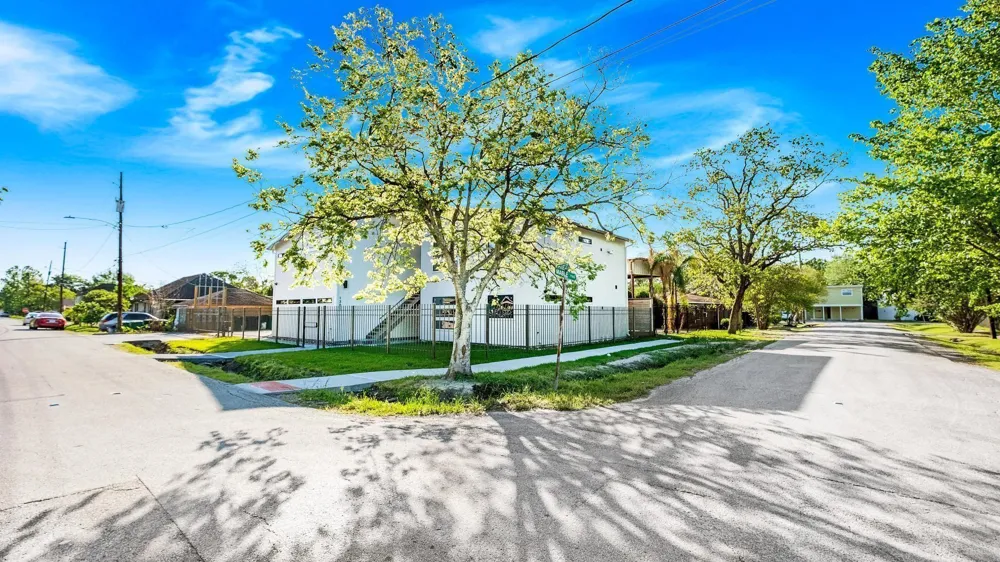 1301 Diez Street #D Houston, TX 77023