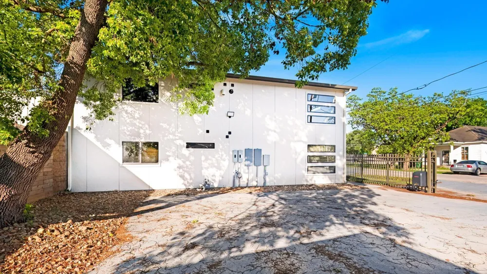 1301 Diez Street #D Houston, TX 77023