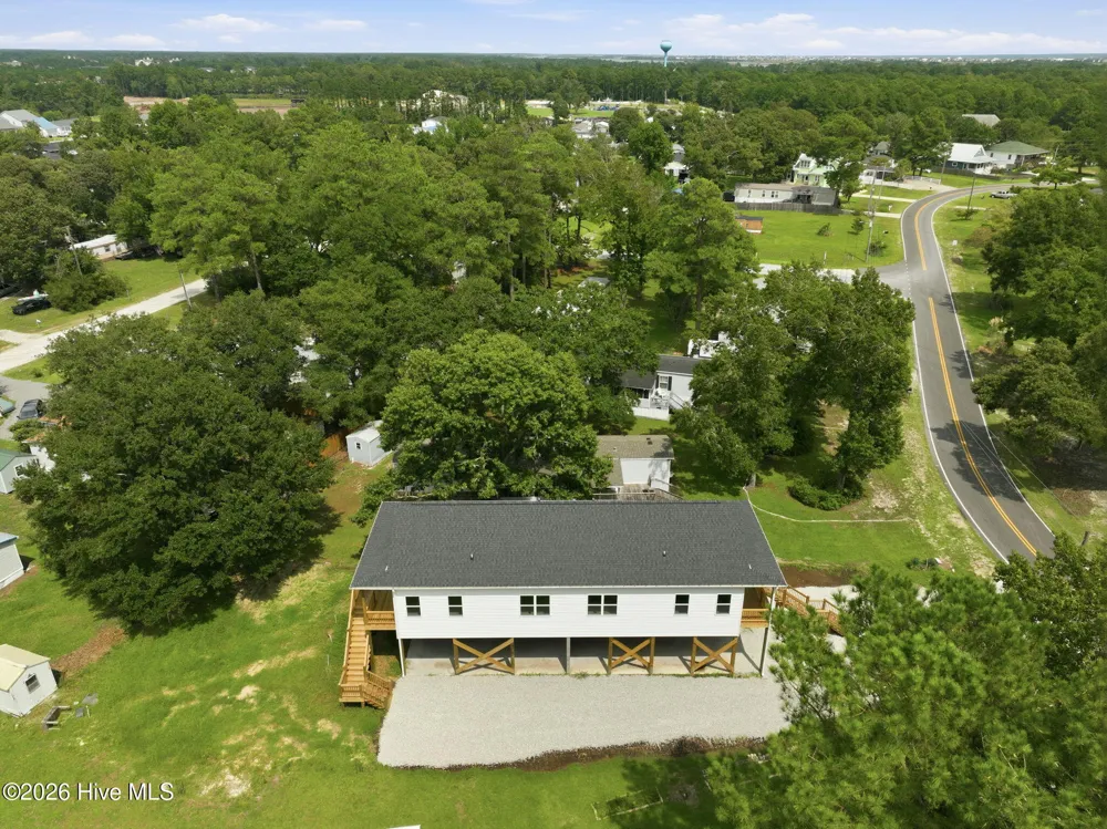 751 Driftwood Drive Hampstead, NC 28443