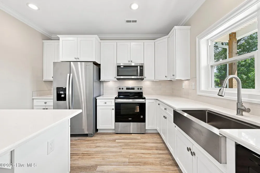 751 Driftwood Drive Hampstead, NC 28443