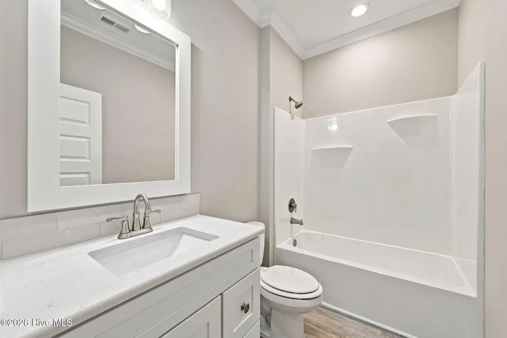 751 Driftwood Drive Hampstead, NC 28443