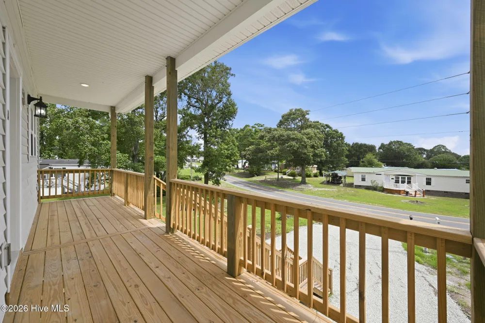 751 Driftwood Drive Hampstead, NC 28443