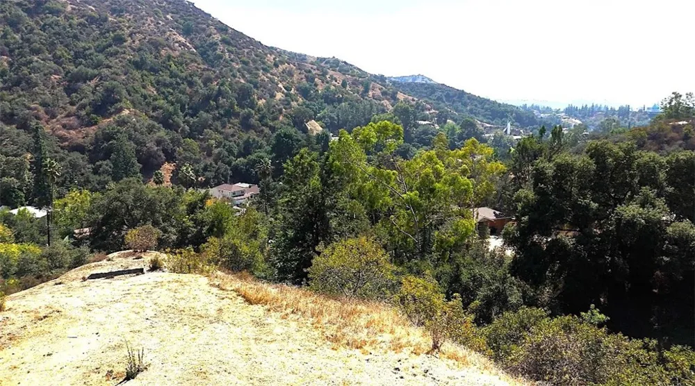 2331 Ramsay Drive Glendale, CA 91206