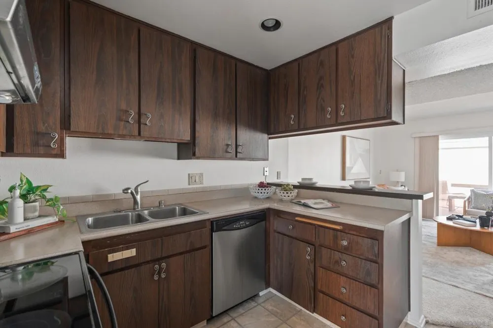 10507 Caminito Memosac San Diego, CA 92131