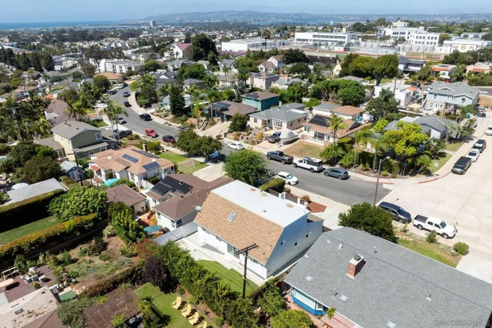 3503 Udall San Diego, CA 92106
