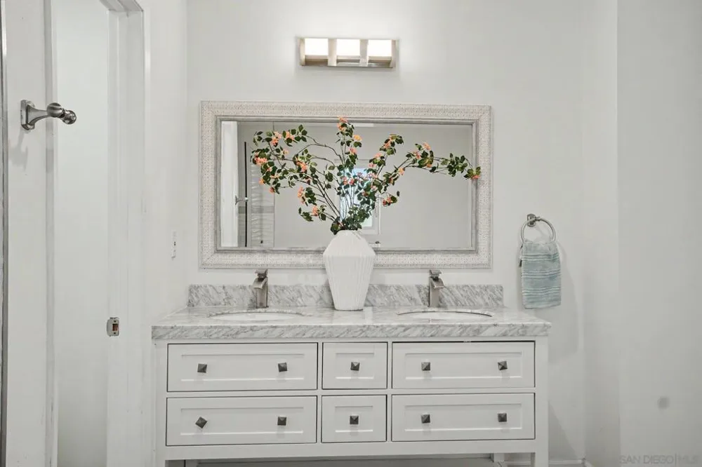 3503 Udall San Diego, CA 92106
