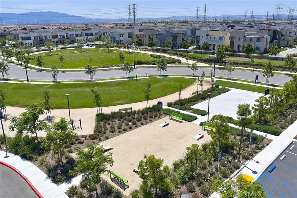 3681 W S. Eichler Paseo #3 Ontario, CA 91761