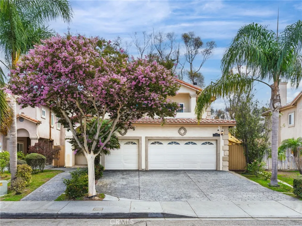 12108 S La Cienega Hawthorne, CA 90250