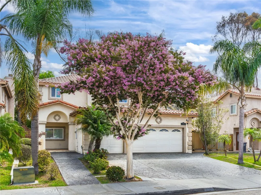 12108 S La Cienega Hawthorne, CA 90250