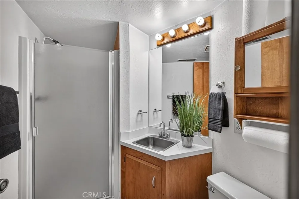 14915 Humbug Magalia, CA 95954