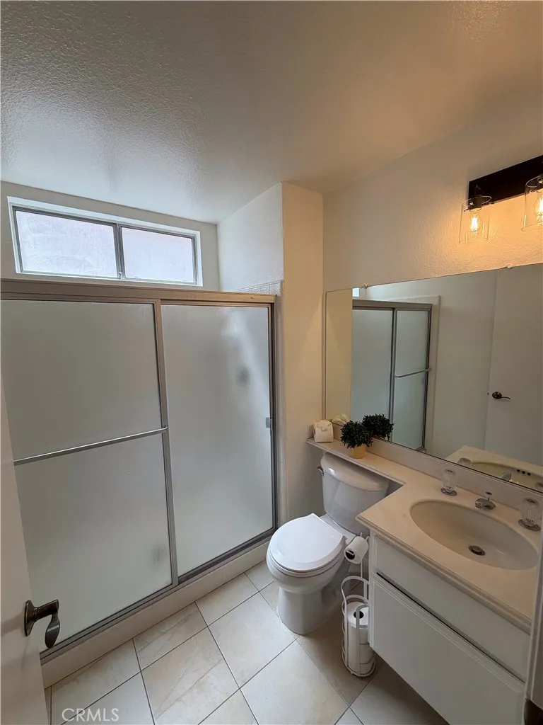 23475 Ribalta Mission Viejo, CA 92692