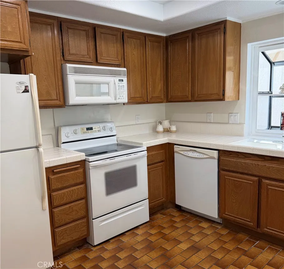 23475 Ribalta Mission Viejo, CA 92692