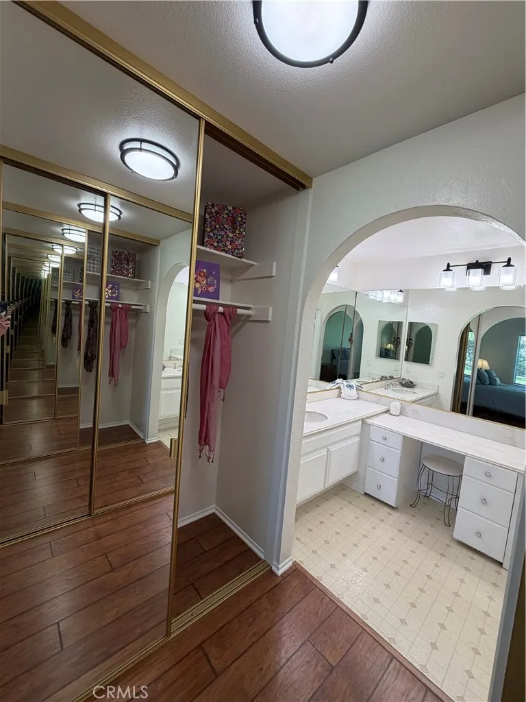 23475 Ribalta Mission Viejo, CA 92692