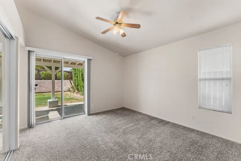1932 Shamrock Avenue Palmdale, CA 93550