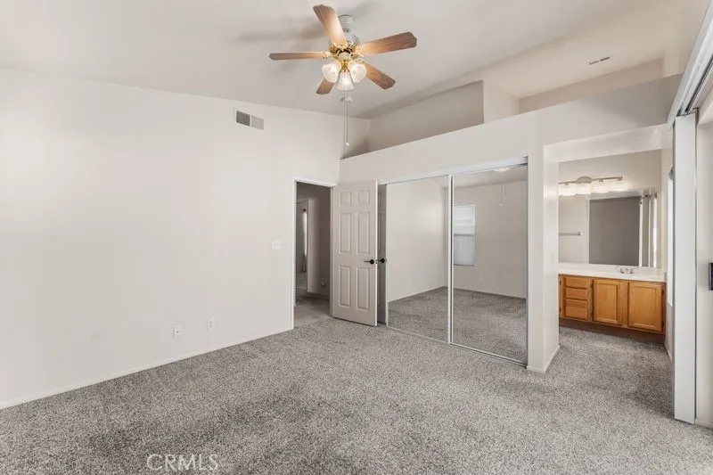 1932 Shamrock Avenue Palmdale, CA 93550