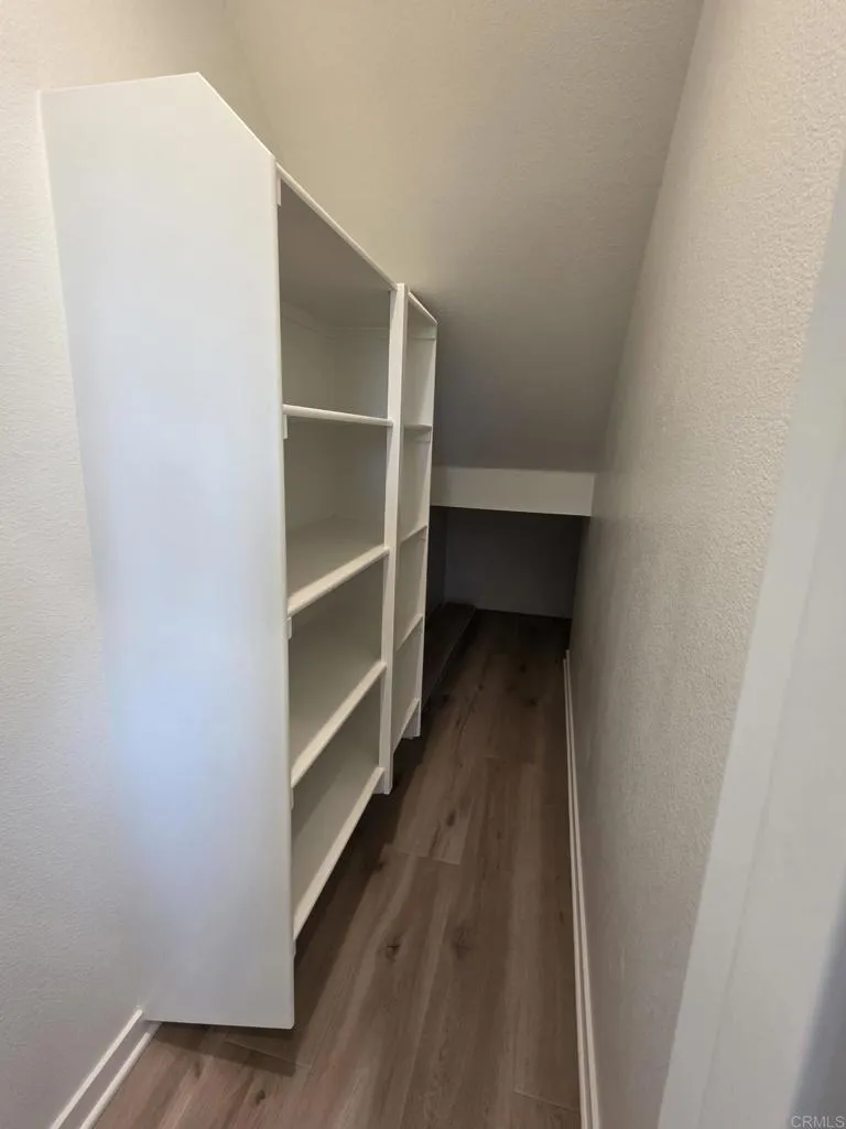 725 Kingbird Loop Oceanside, CA 92058