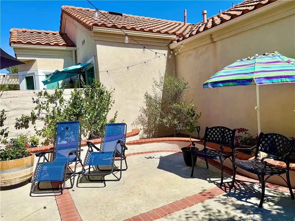 21121 Cancun Mission Viejo, CA 92692