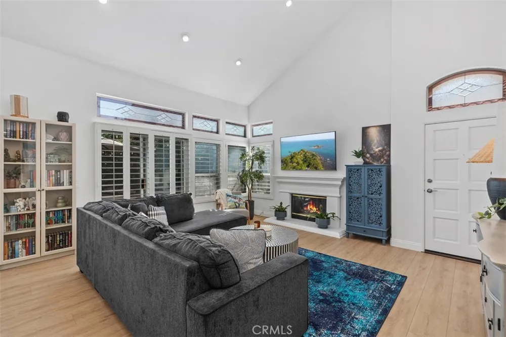 21121 Cancun Mission Viejo, CA 92692