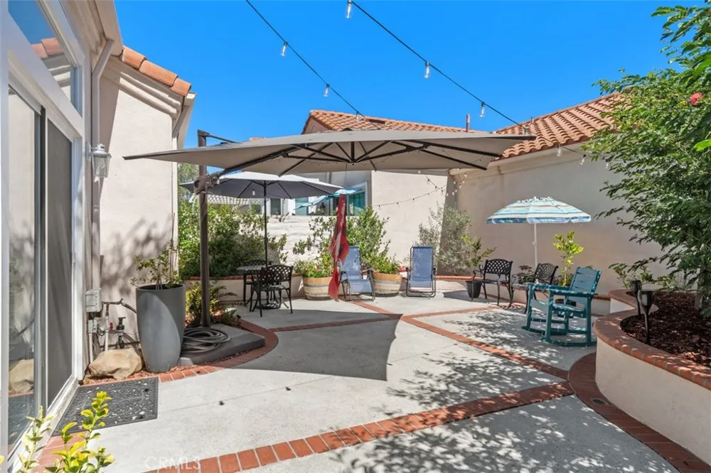 21121 Cancun Mission Viejo, CA 92692