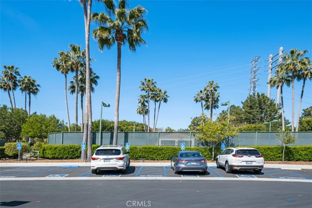 21121 Cancun Mission Viejo, CA 92692