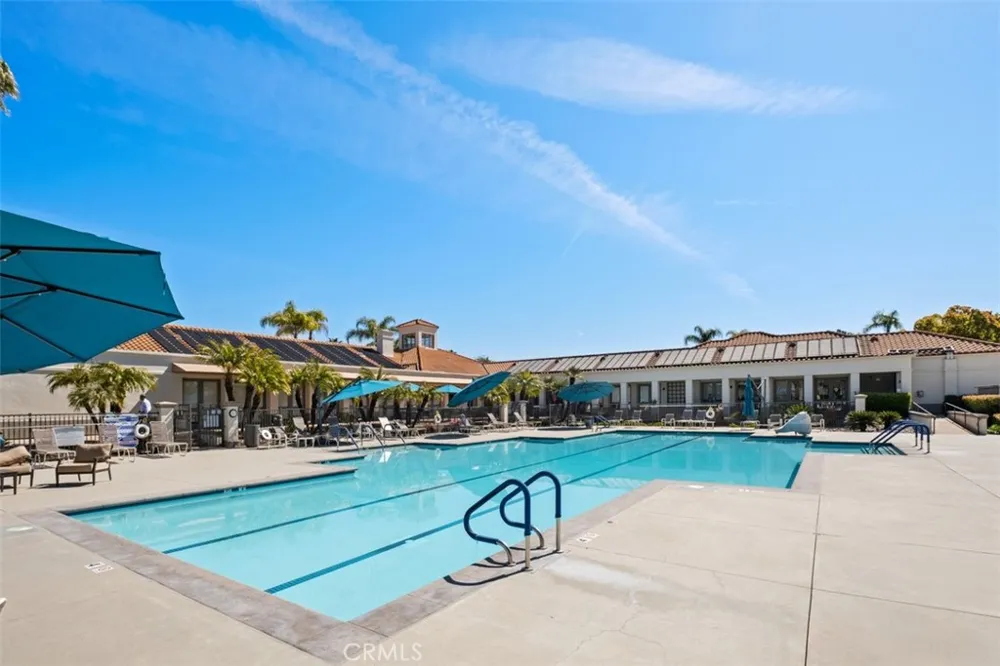 21121 Cancun Mission Viejo, CA 92692