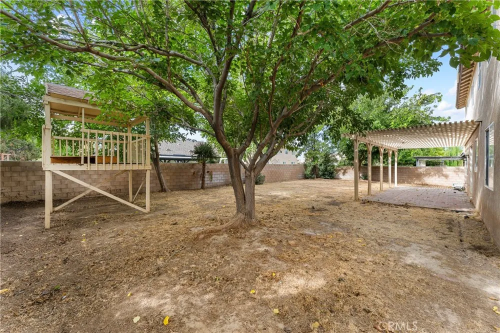 1606 Regents Street Lancaster, CA 93534