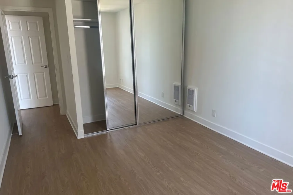 2700 Neilson Way #528 Santa Monica, CA 90405