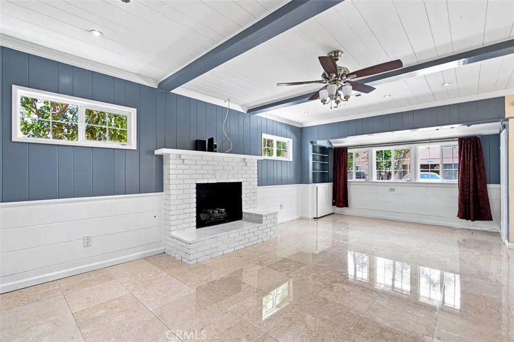 8320 Oakdale Winnetka, CA 91306