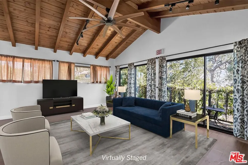 8147 Mulholland Drive Los Angeles, CA 90046