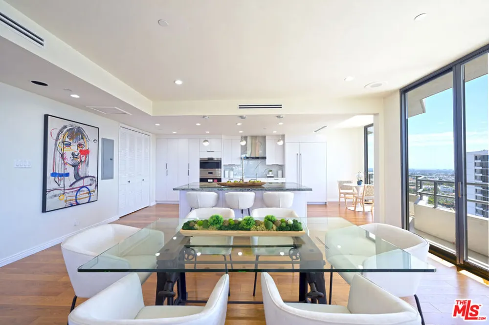 10601 Wilshire Boulevard #1404 Los Angeles, CA 90024